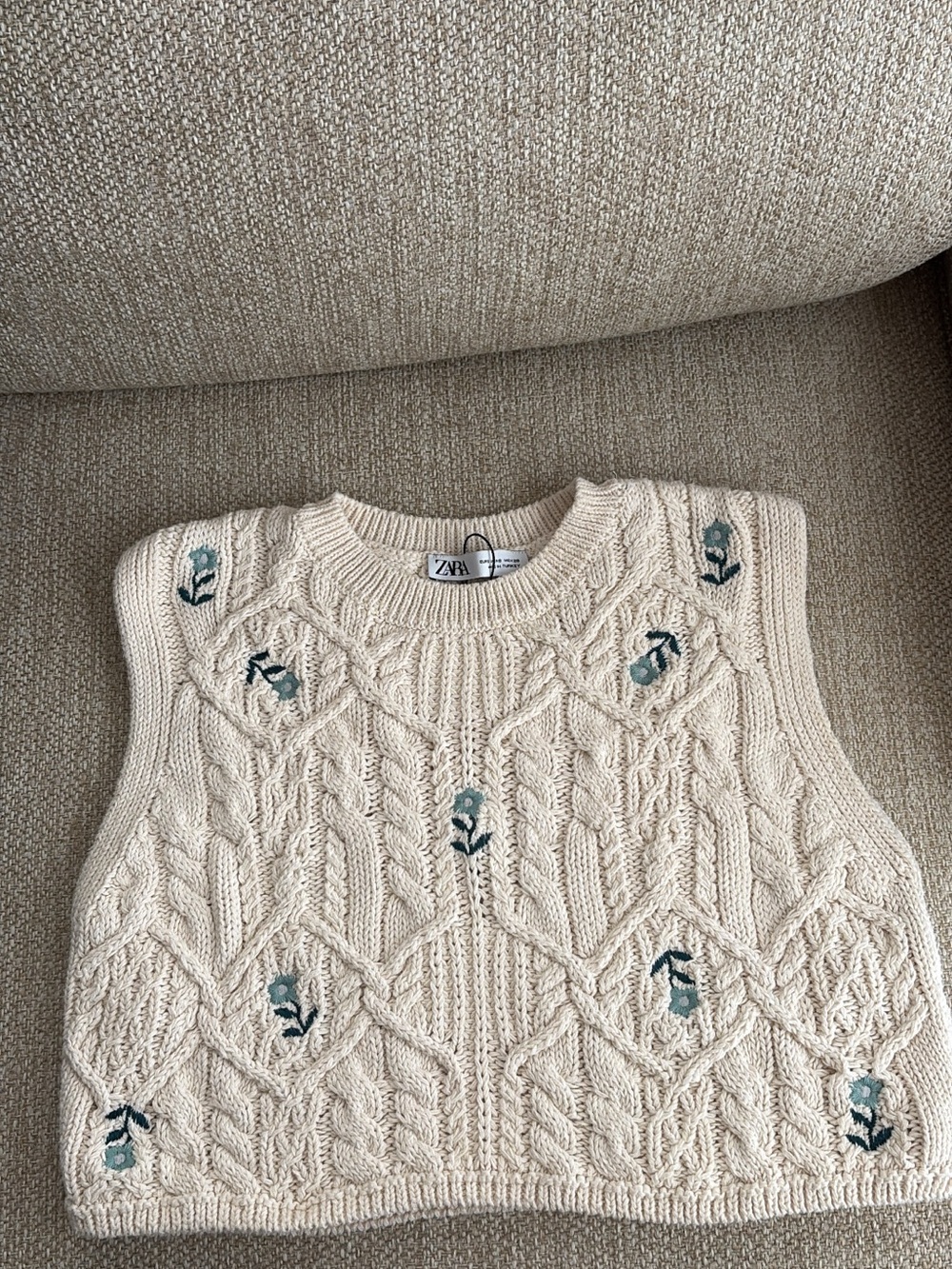 Zara Cream Cable-Knit Sleeveless Vest with Teal Floral Embroidery